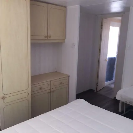Liza Mobilehomes Razanac Кемпинг *